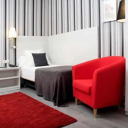 J. Balmes Hotel