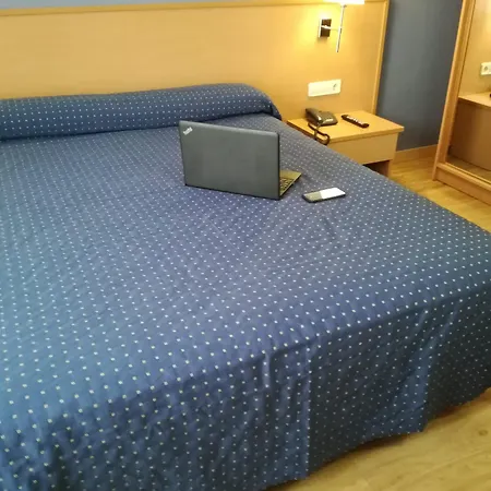 J. Balmes Hotel