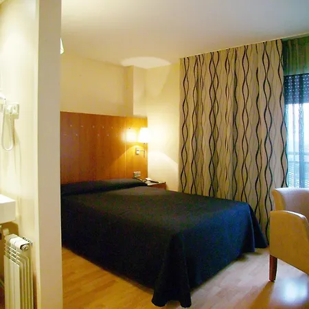 J. Balmes Hotel Vic