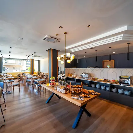 Hotel J. Balmes Vic