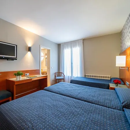 J. Balmes Hotel Vic