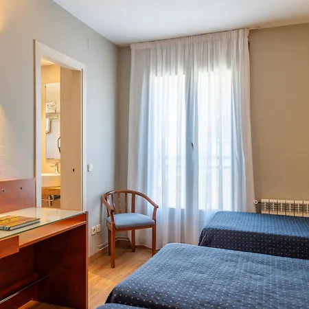Otel J. Balmes Vic